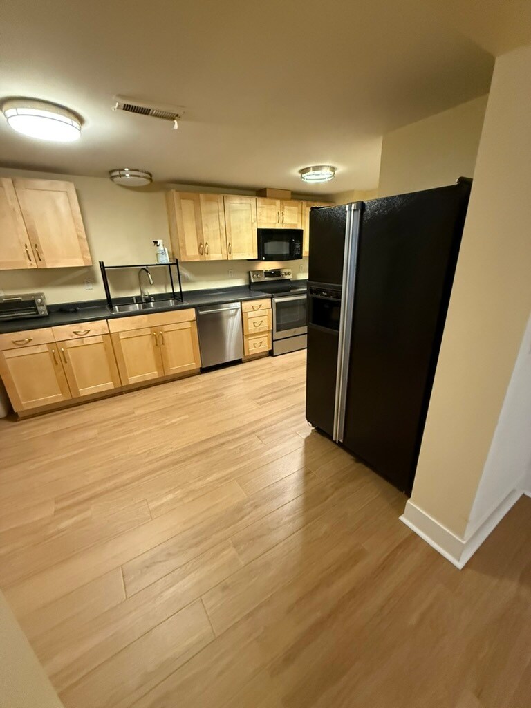 Kitchen - 2332 NE 120th St