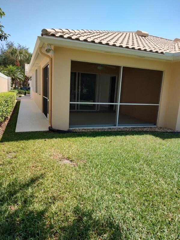 Building Photo - 8165 Quito Pl