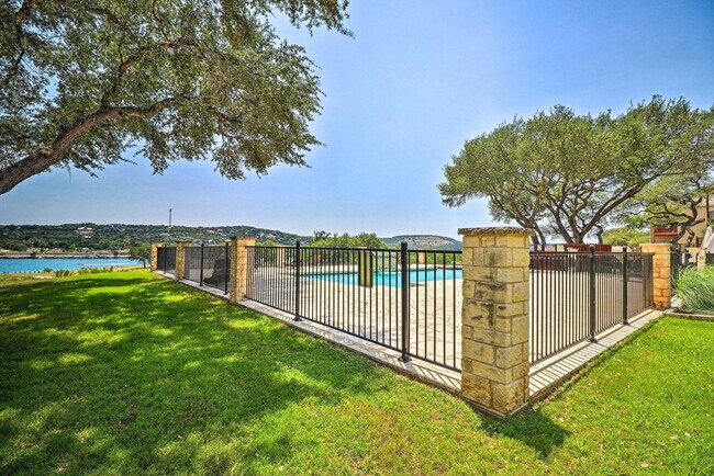 Building Photo - 21100 Santa Ana Cove