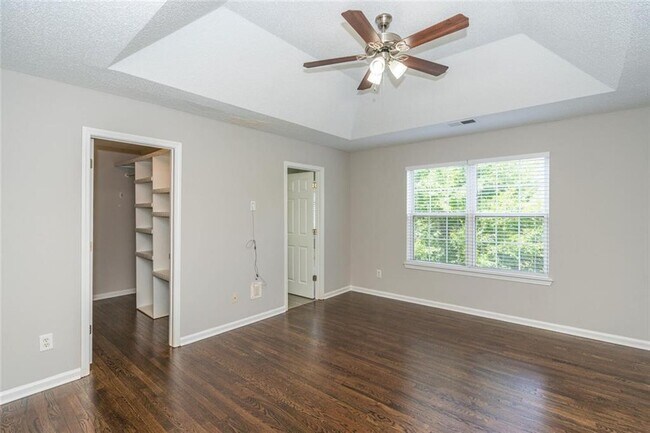 Building Photo - 3272 Peach Ct