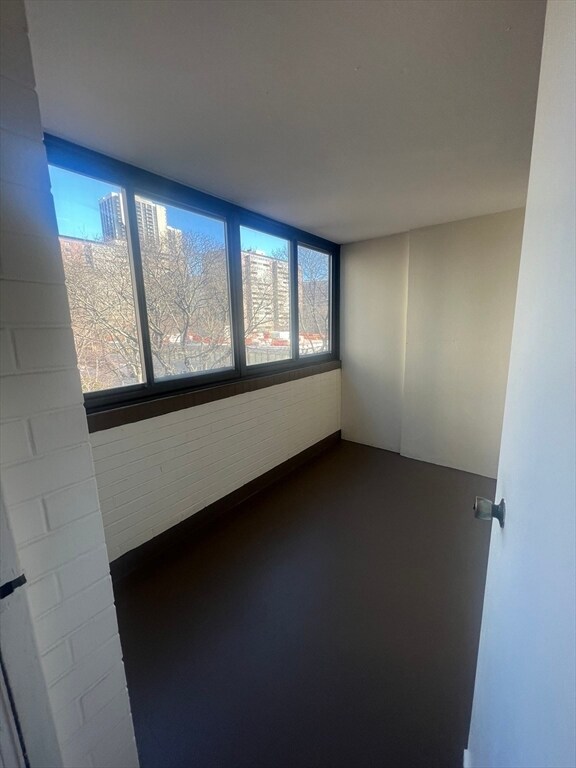 Building Photo - 8 Whittier Pl