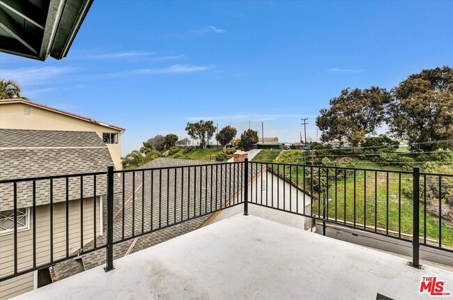 Building Photo - 8204 Calabar Ave