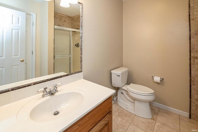 Building Photo - 3516 S Ashwood Dr