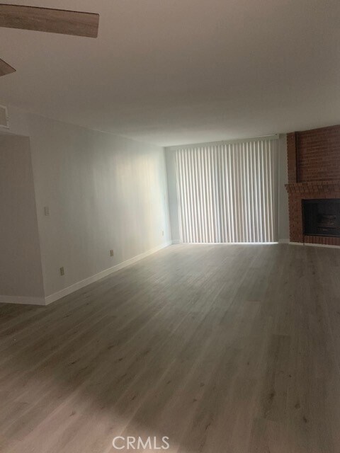 Building Photo - 1247 Stoner Ave