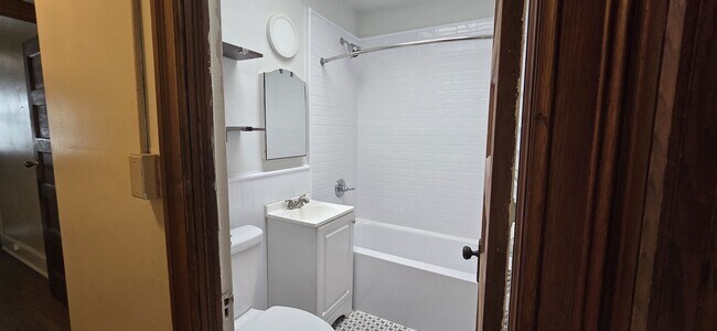 Building Photo - 3815 W St NW