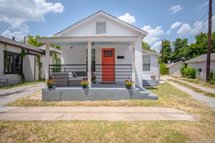 Building Photo - 311 Alamosa Ave