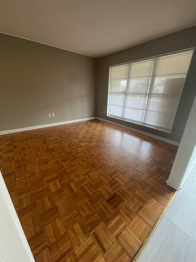 Living room - 3416 Grassfort Dr SW