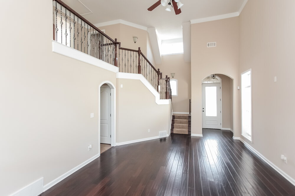 Building Photo - 2770 Hidden Falls Dr