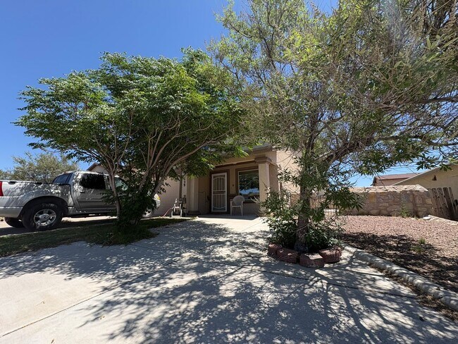 Building Photo - HOME FOR RENT IN ANTHONY TEXAS