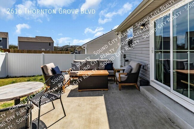 Building Photo - 2616 Thornton Grove Blvd