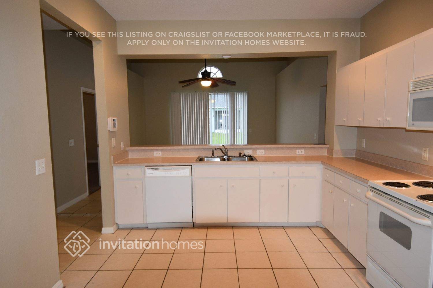 Building Photo - 608 Terranova Dr