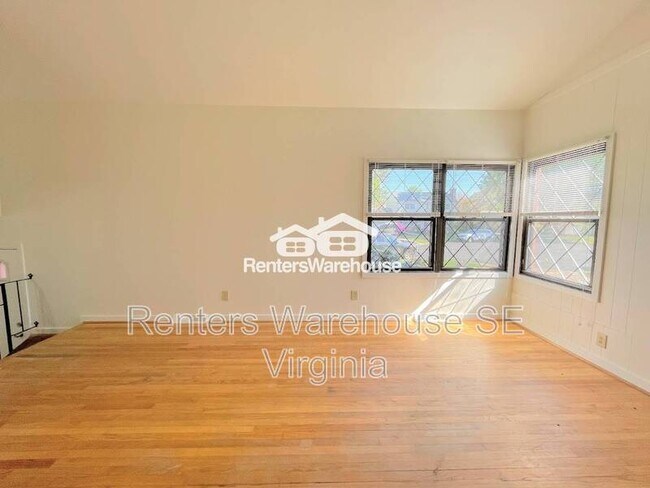 Building Photo - 354 Warrington Cir