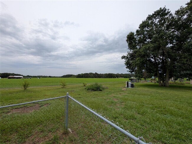 Building Photo - 3930 N Forbes Rd