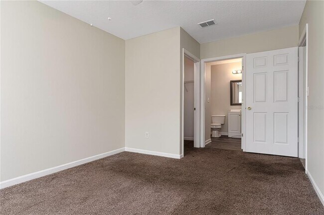 Building Photo - 4324 S Kirkman Rd