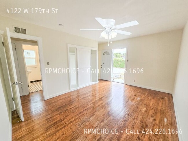 Building Photo - 4122 179th St
