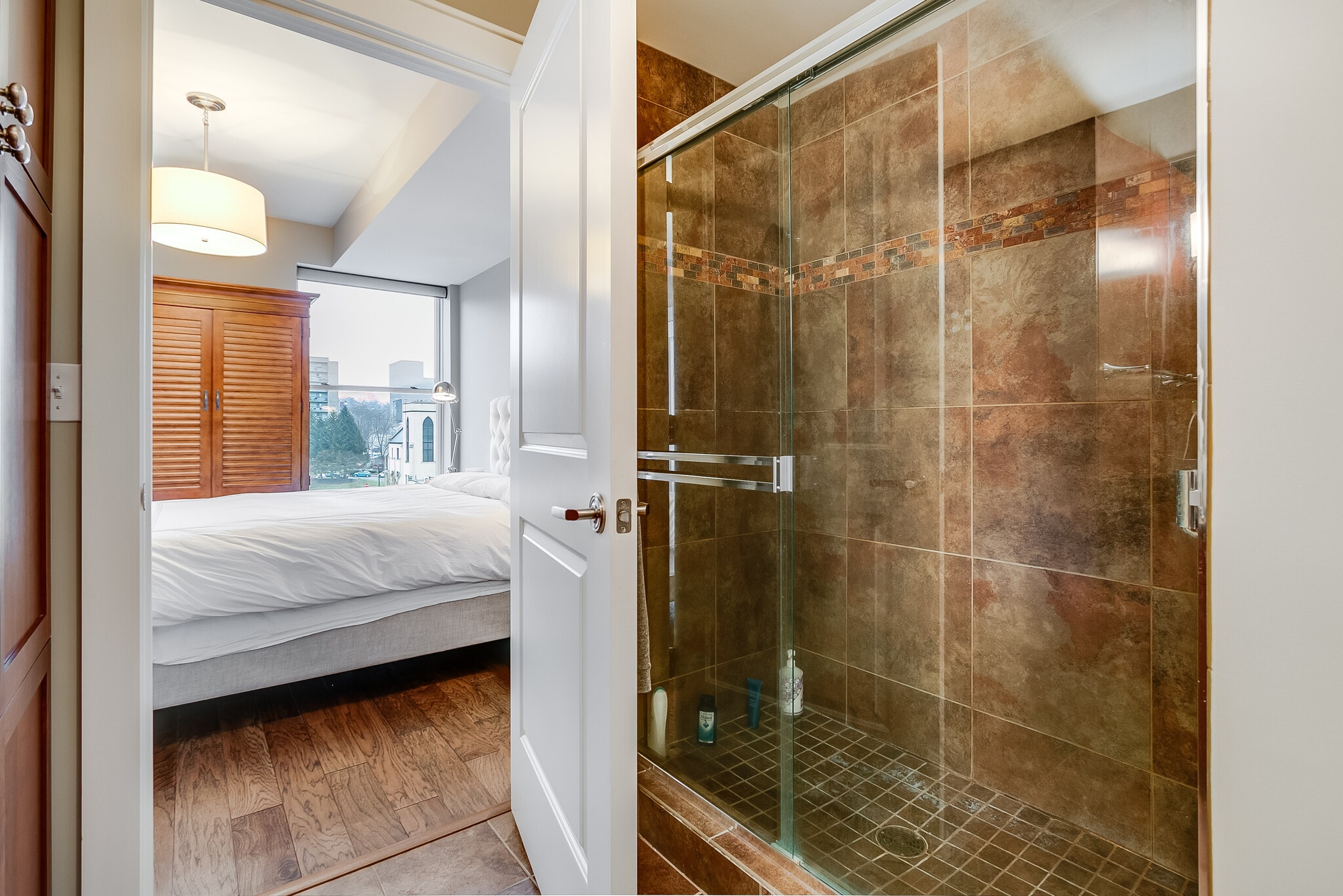 Building Photo - 27 Library St NE