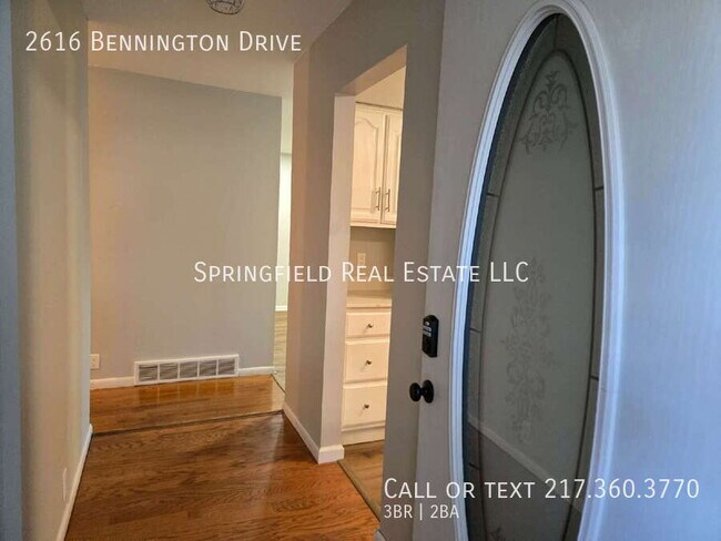 Building Photo - 2616 Bennington Dr