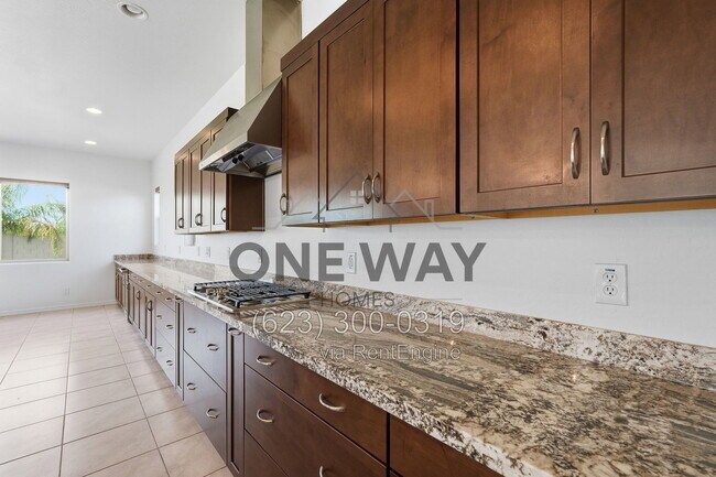 Building Photo - 9960 E Seismic Ave