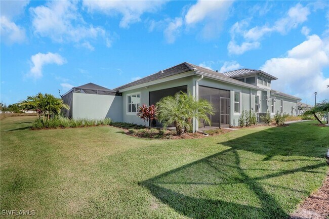 Building Photo - 8861 Yucatan Ct