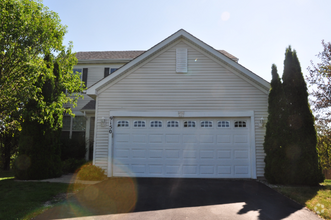 Building Photo - 9150 Merrimac Ln N