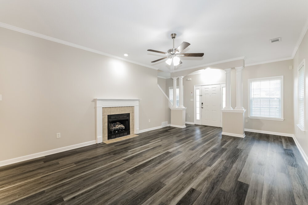 Building Photo - 2223 Purple Leaf Ln