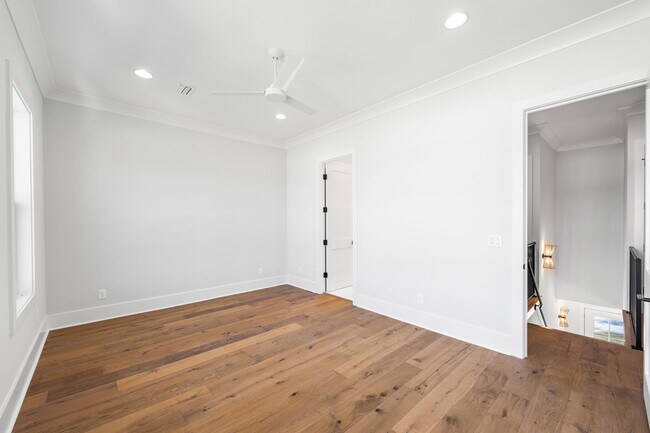 Building Photo - 520 S County Hwy 393