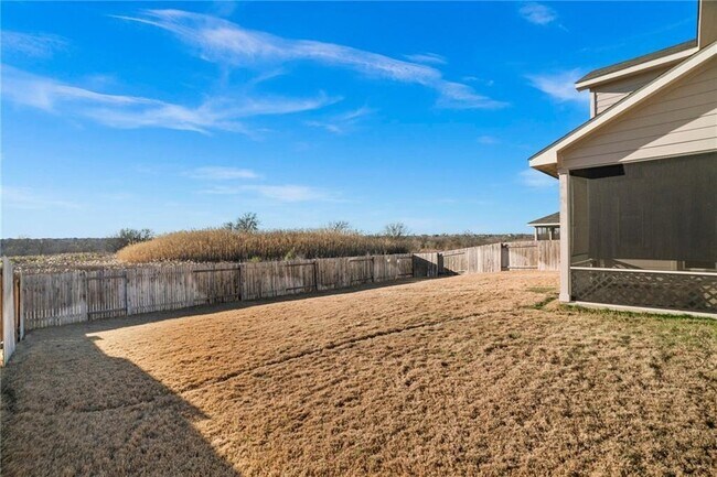 Building Photo - 19004 Elk Horn Dr