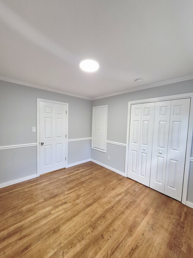 Building Photo - 2402 Fon Du Lac Rd