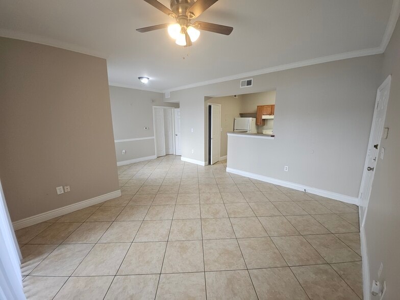 Building Photo - 5537 Pga Blvd