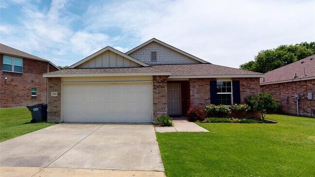 Building Photo - 2914 Whispering Pine Blvd