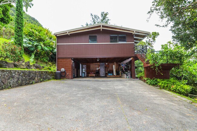 Building Photo - 3368A Anoai Pl
