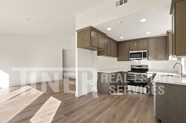 Building Photo - 6612 Posten Way