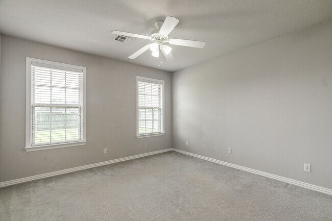 Building Photo - Beautiful 3-bedroom 2 bath Home in Springd...