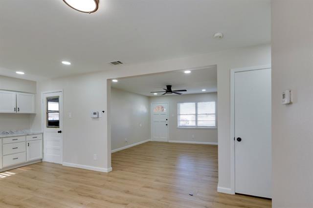 Building Photo - 4526 Hanover Dr