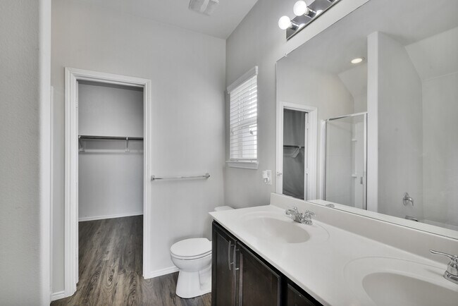 Building Photo - 3013 Whispering Pine Blvd