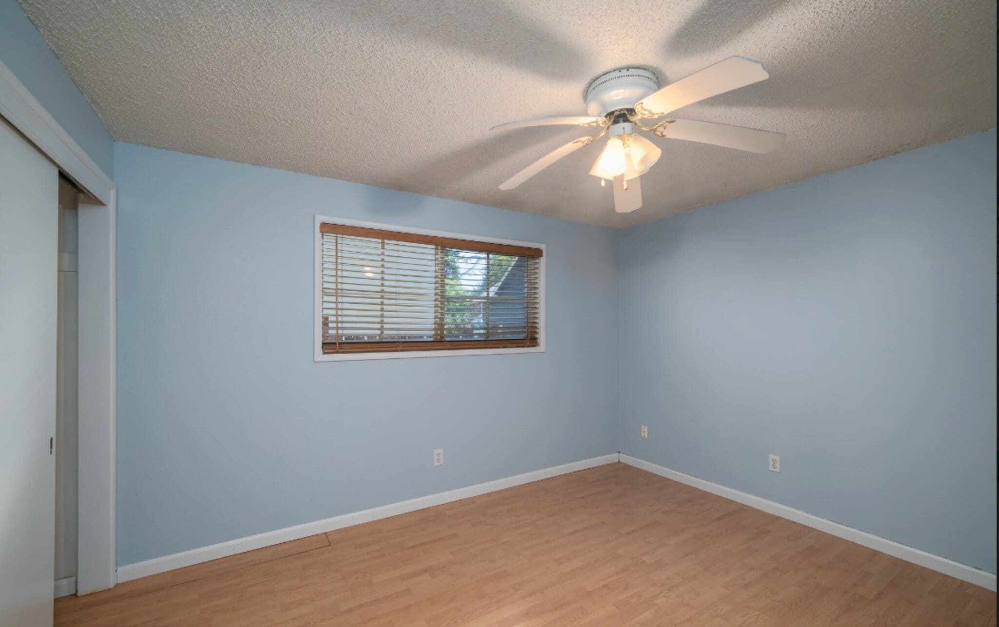 Building Photo - 9207 SW 26th Ave