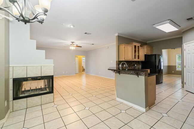 Building Photo - 117 White Feather Trail