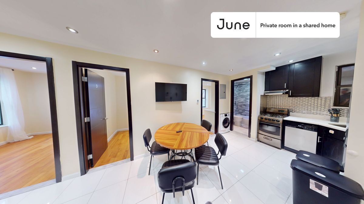 Building Photo - Room in Shared 4 bed/1 bath home