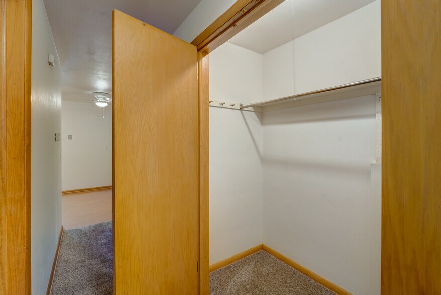 Building Photo - 4909 Ascot Ln