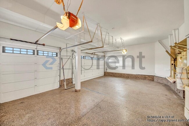 Building Photo - 20 Sierra Vista