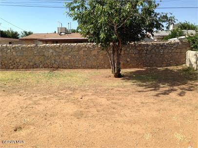 Building Photo - 5140 Tropicana Ave
