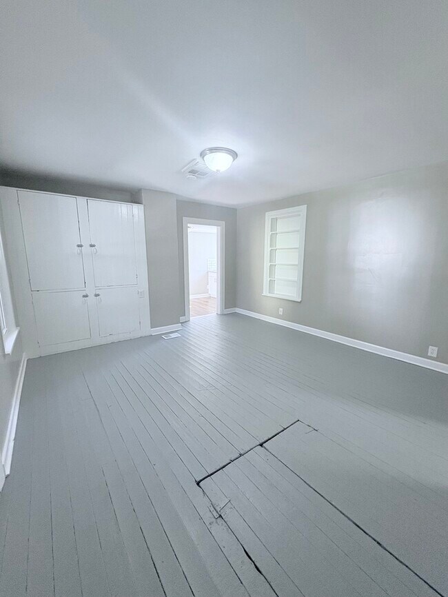 Building Photo - Charming 3 beds 1 baths in Delaware!