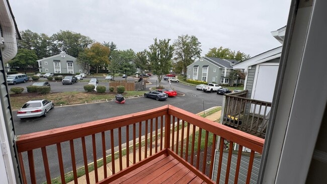 Building Photo - 8623 Beekman Pl