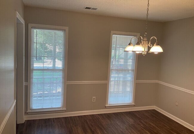 Building Photo - Curries Crossing Subdivision