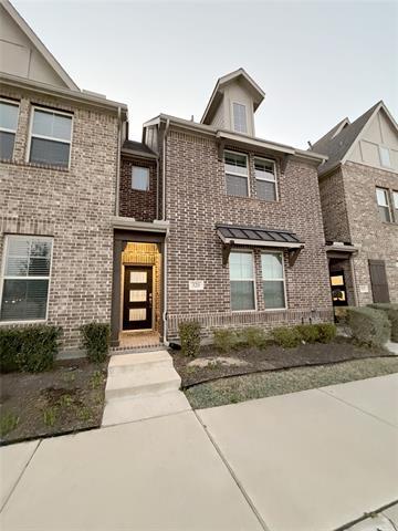 Building Photo - 328 Greenhouse Dr