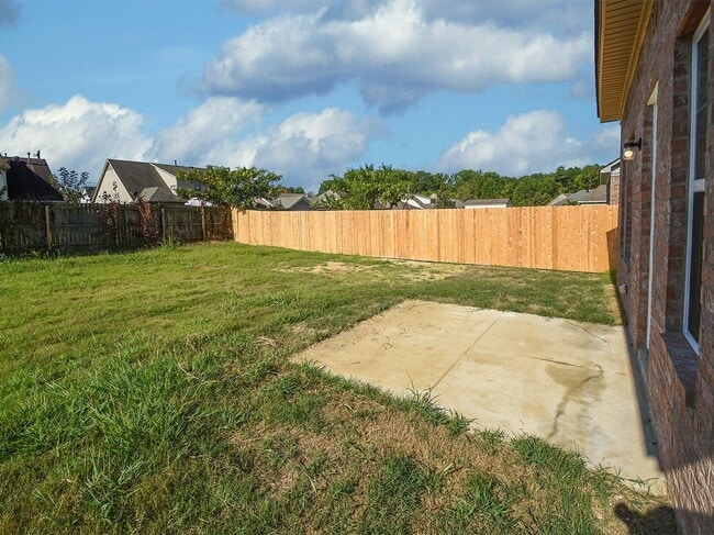 Building Photo - Built in 2019. 4 beds, 2.5 bath home with easy access to 51 and 385.