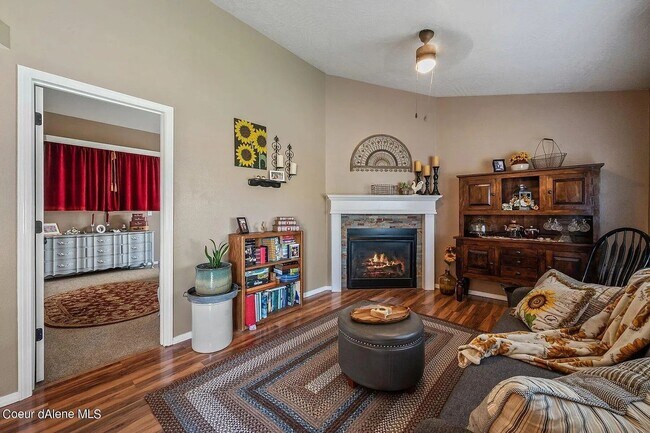 Building Photo - 4927 W Lemonwood Ln