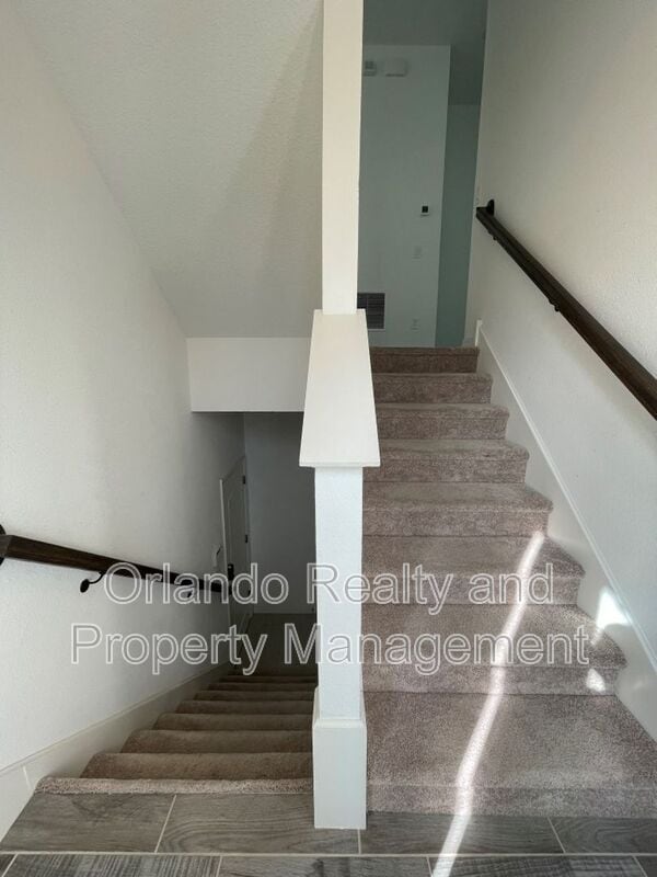 Building Photo - 191 Sun Palm Ln