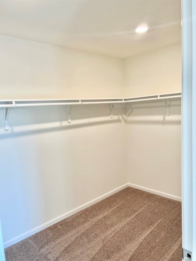 Building Photo - 20807 Sheffield Pk Dr