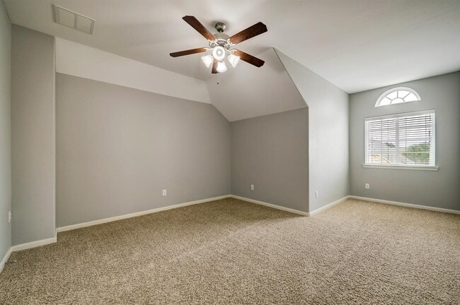Building Photo - 6631 Larocke Trail